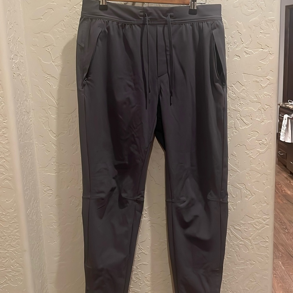 Ten thousand pants. Tag cut out - Medium
